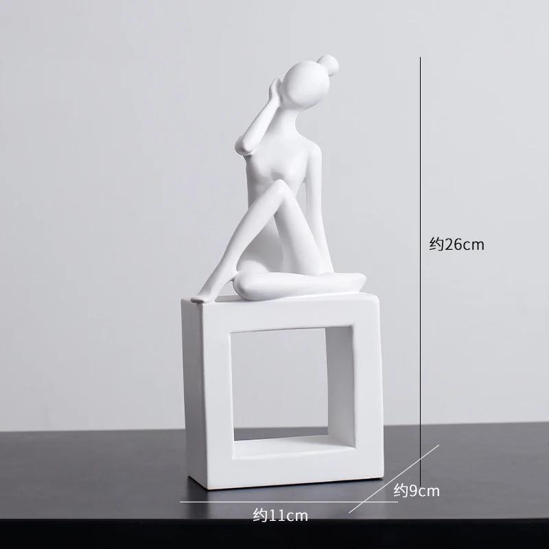 Multiple Styles Abstract Figures Statue Desk Decoration Minimalism Character Resin Sculpture Modern Crafts Room Aesthetics Decor
Multiple Styles Abstract Figures Statue Desk Decoration Minimalism Character Resin Sculpture Modern Crafts Room Aesthetics Decor