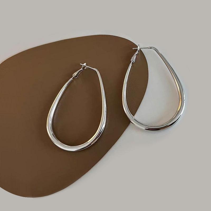 Water Drop Earrings, Earrings, High-End Women S Cold Wind Niche Earrings, Personalized Fashion Ear Jewelry
Water Drop Earrings, Earrings, High-End Women S Cold Wind Niche Earrings, Personalized Fashion Ear Jewelry
