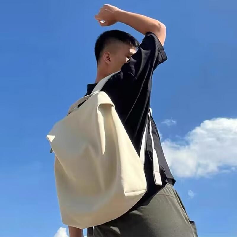 Backpack Trend Lightweight Air Sensing Commuter Backpack Travel Waterproof Leisure Computer School Bag College Student Men s and Women s Bag 12L small
Backpack Trend Lightweight Air Sensing Commuter Backpack Travel Waterproof Leisure Computer School Bag College Student Men s and Women s Bag 12L small