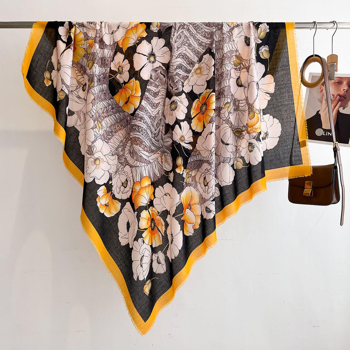 130*130cm Floral Large Shawl Beach Wraps Women Luxury Printed Square Scarf Fashion Scarves Bandanas Elegant Hijab
130*130cm Floral Large Shawl Beach Wraps Women Luxury Printed Square Scarf Fashion Scarves Bandanas Elegant Hijab