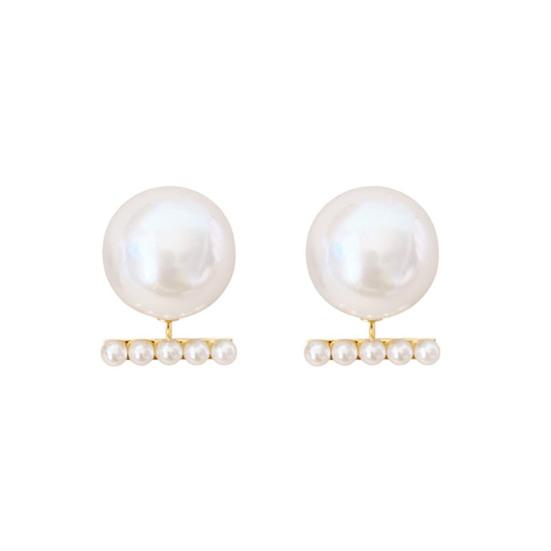 Серьги-гвоздики во французском стиле. Элегантный изысканный благородный подарок. Неаллергенный глянцевый искусственный жемчуг.
Серьги-гвоздики во французском стиле. Элегантный изысканный благородный подарок. Неаллергенный глянцевый искусственный жемчуг.