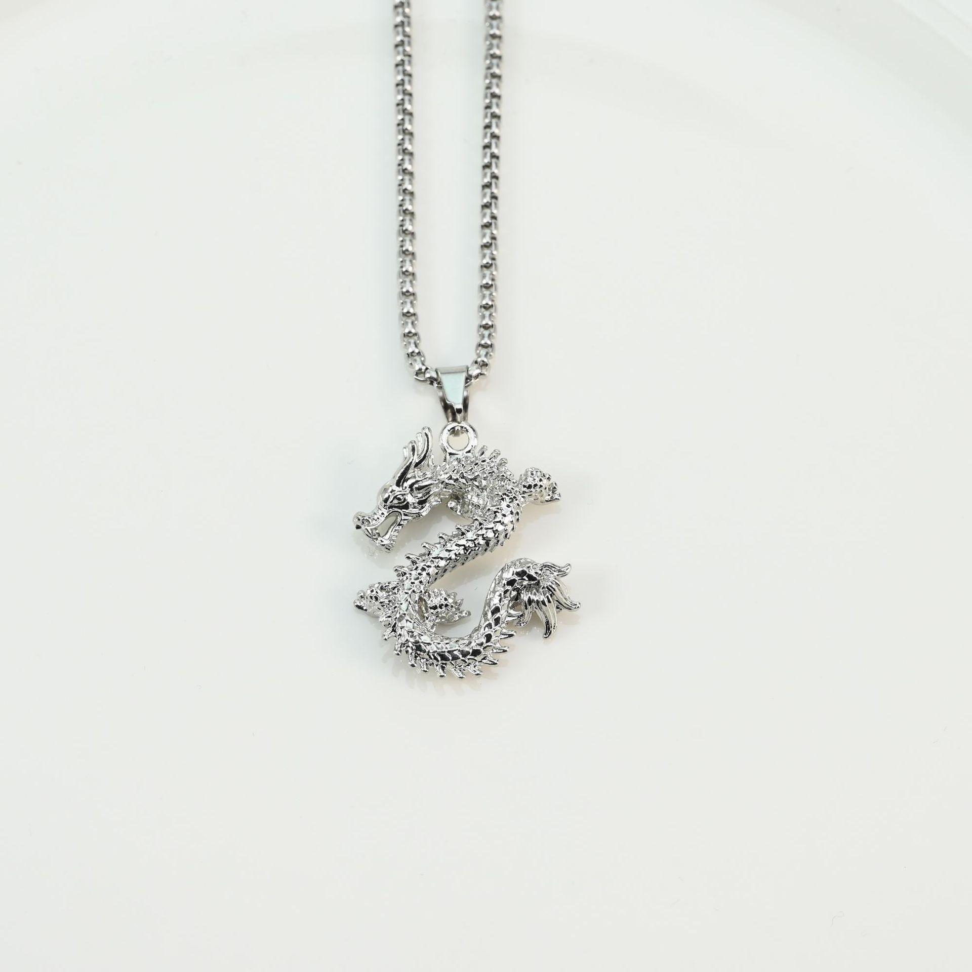 New Dragon Pendant Necklace Street Hip Hop Necklace Versatile Long Sweater Chain
New Dragon Pendant Necklace Street Hip Hop Necklace Versatile Long Sweater Chain
