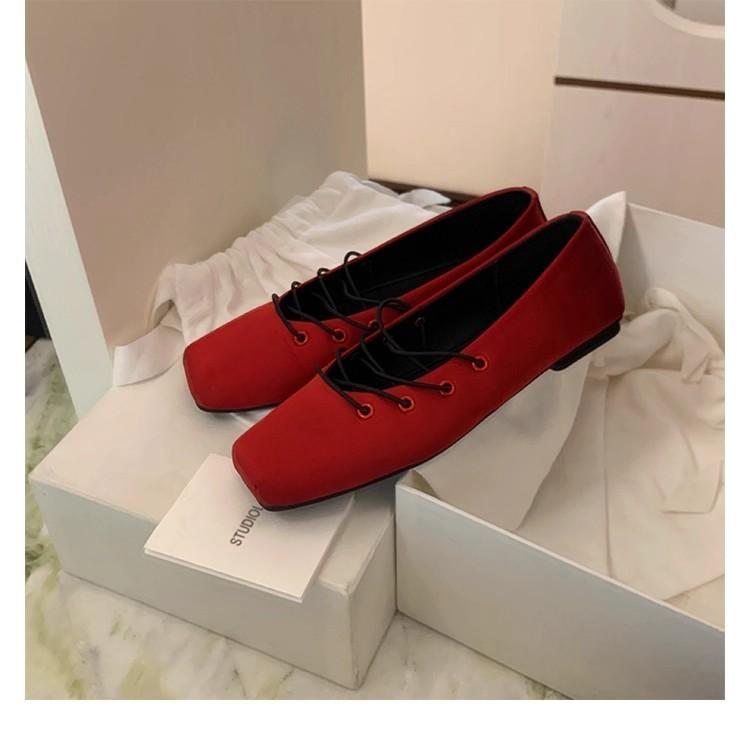 Inner heightening satin square head blue ballet shoes flats light mouth single shoes 40
Inner heightening satin square head blue ballet shoes flats light mouth single shoes 40