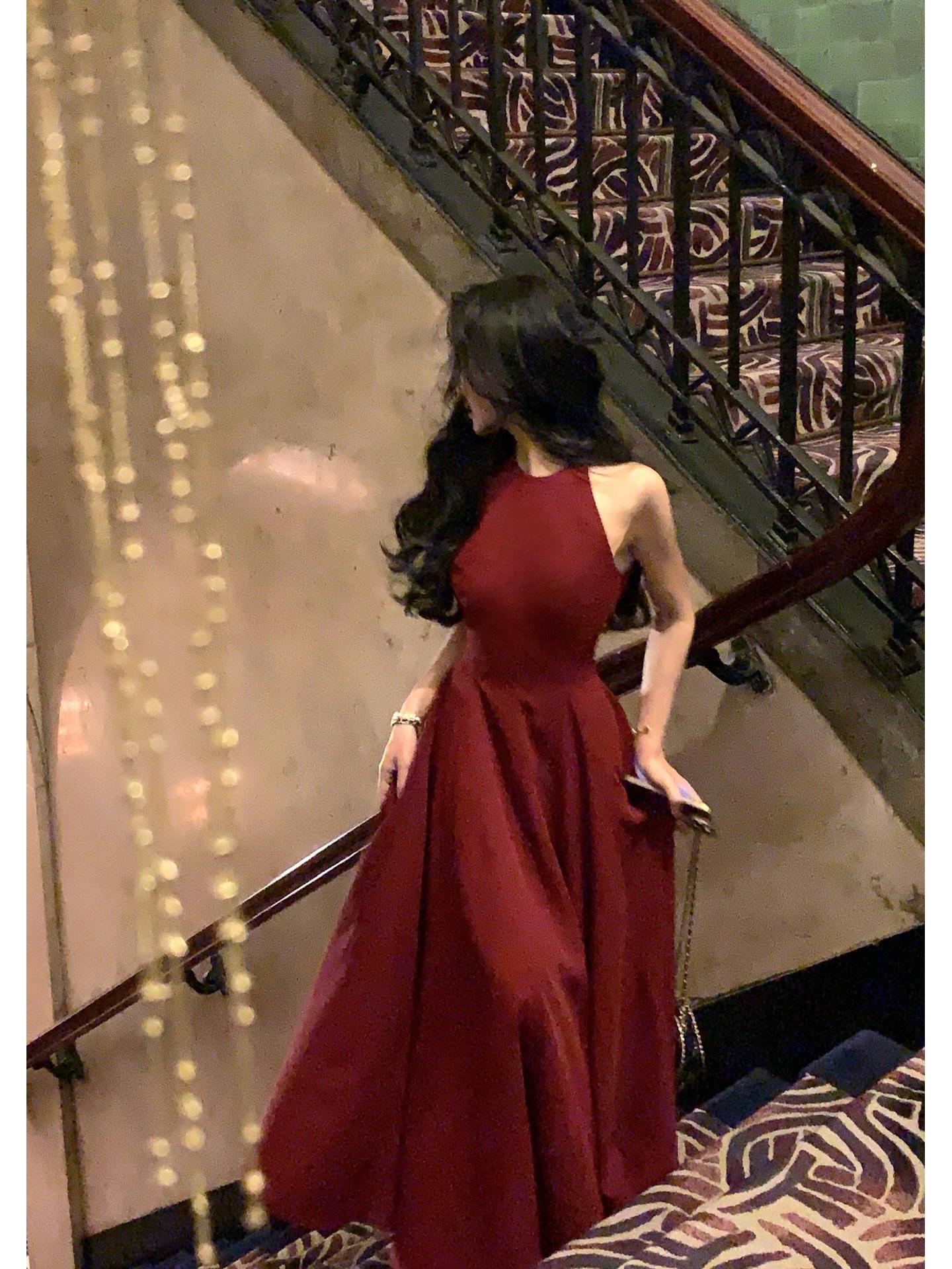 Prosperity 3D Cut Red A-Line Midi Dress for Women - Spring Formal Wear L
Prosperity 3D Cut Red A-Line Midi Dress for Women - Spring Formal Wear L