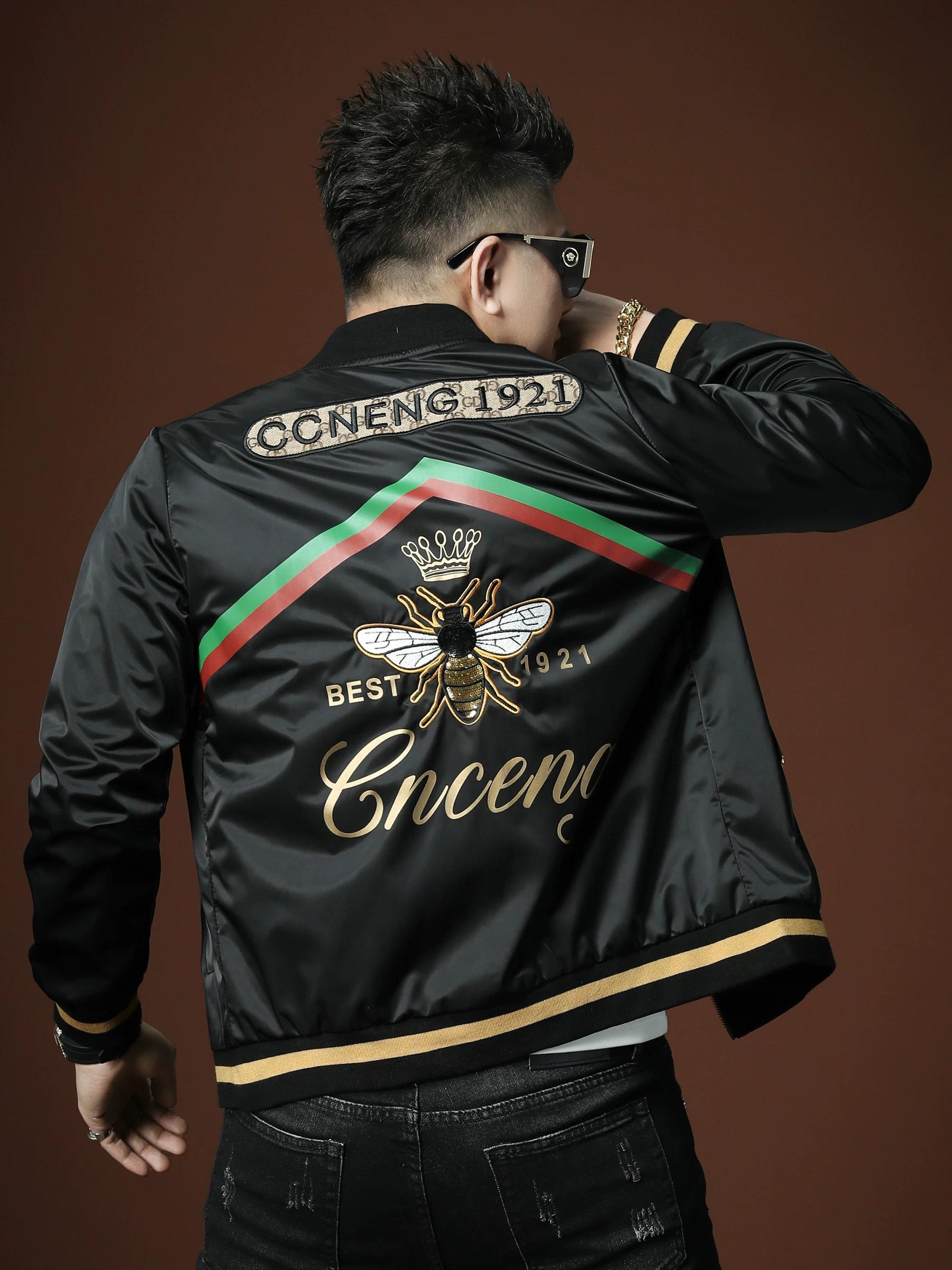 European Station 2025 New Autumn Men s Light Luxury Thin Jacket Baseball Style Trendy Brand Bee Embroidery Coat for Men L белый
European Station 2025 New Autumn Men s Light Luxury Thin Jacket Baseball Style Trendy Brand Bee Embroidery Coat for Men L белый