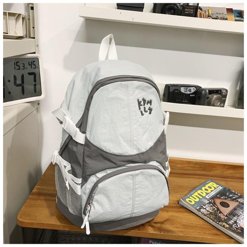 College Student Lightweight Mountaineering Bag Outdoor Backpack Women s New Japanese Versatile School Bag
College Student Lightweight Mountaineering Bag Outdoor Backpack Women s New Japanese Versatile School Bag
