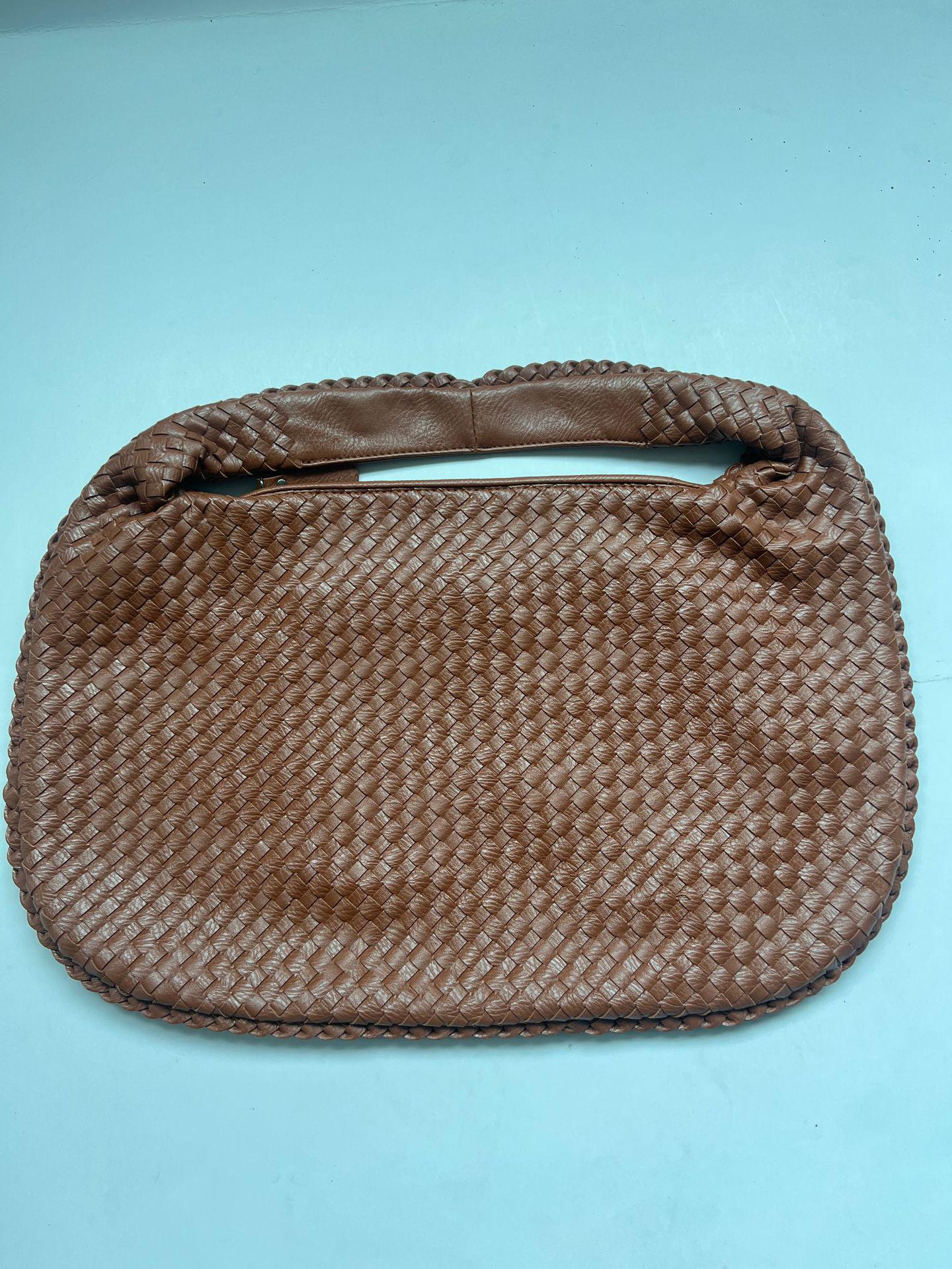 Універсальна сумка для пельменів великої місткості для жінок - повсякденна сумка через плече весна/літо 2024 47*2*32 cm шоколад коричневого кольору
Універсальна сумка для пельменів великої місткості для жінок - повсякденна сумка через плече весна/літо 2024 47*2*32 cm шоколад коричневого кольору