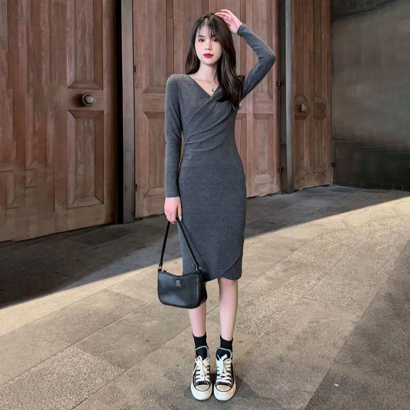 Elegant Spring/Autumn 2025 Slim-Fit V-Neck Long Sleeve Pleated Dress XXL сірий колір
Elegant Spring/Autumn 2025 Slim-Fit V-Neck Long Sleeve Pleated Dress XXL сірий колір