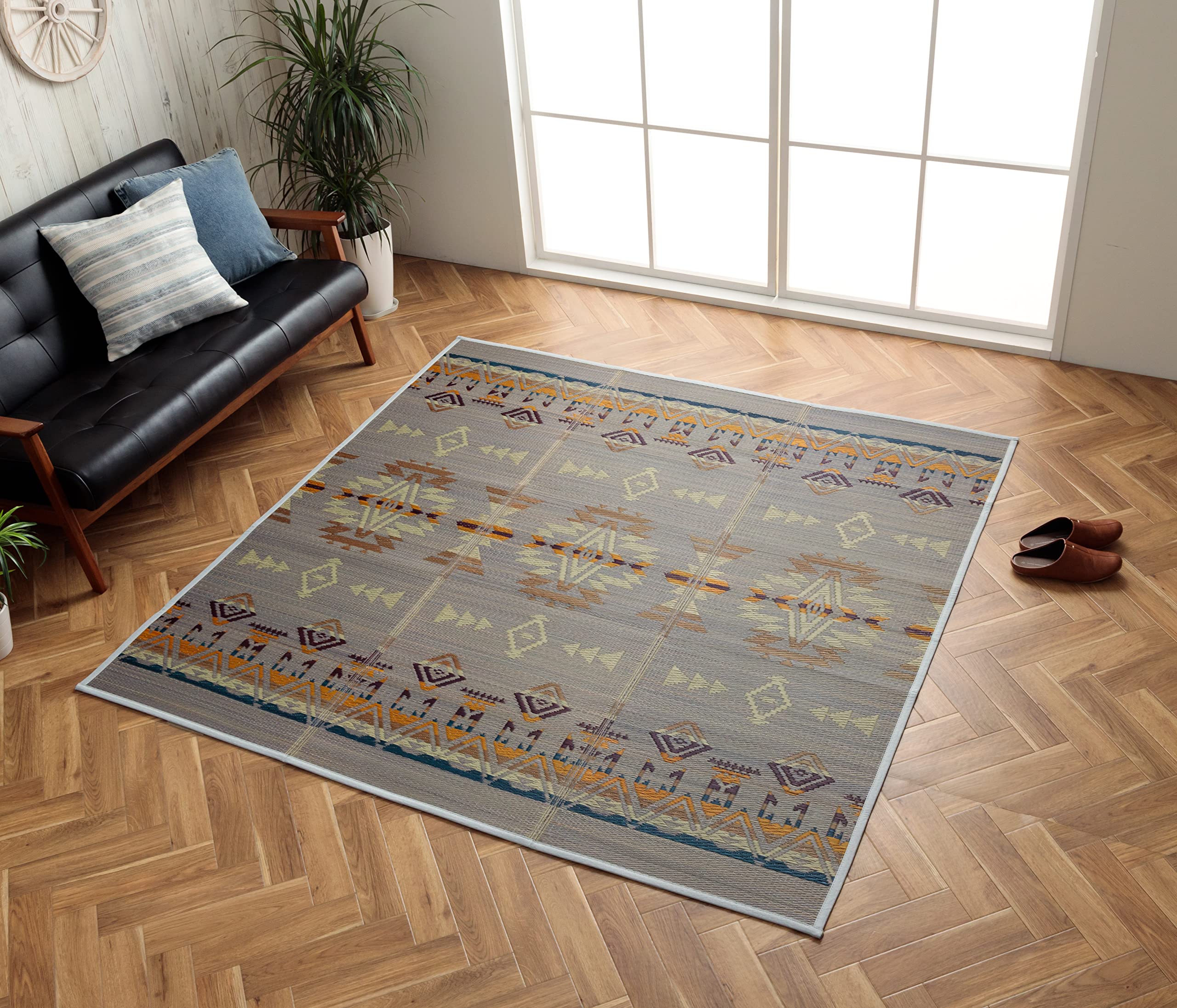 Ikehiko Rush Rug Carpet Square NS Like Gray 180 x 180 cm Humidity regulating effect Antibacterial and deodorizing effect Cushioning properties Natural
Ikehiko Rush Rug Carpet Square NS Like Gray 180 x 180 cm Humidity regulating effect Antibacterial and deodorizing effect Cushioning properties Natural