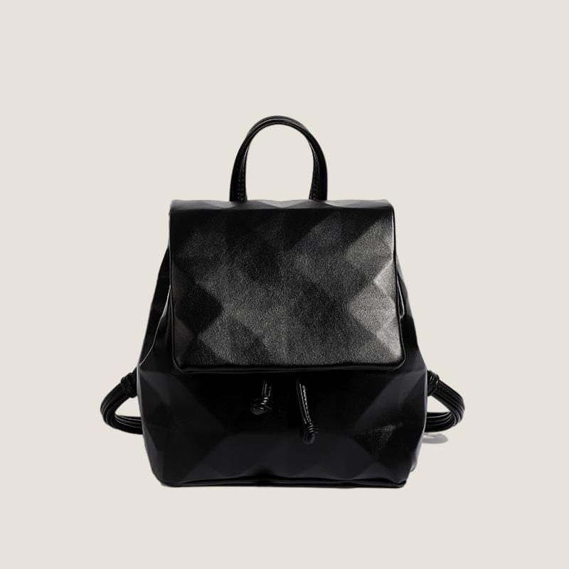 Korean Mini Geometric Diamond Lattice Backpack for Women - 2025 New College & Commuter Bag
Korean Mini Geometric Diamond Lattice Backpack for Women - 2025 New College & Commuter Bag