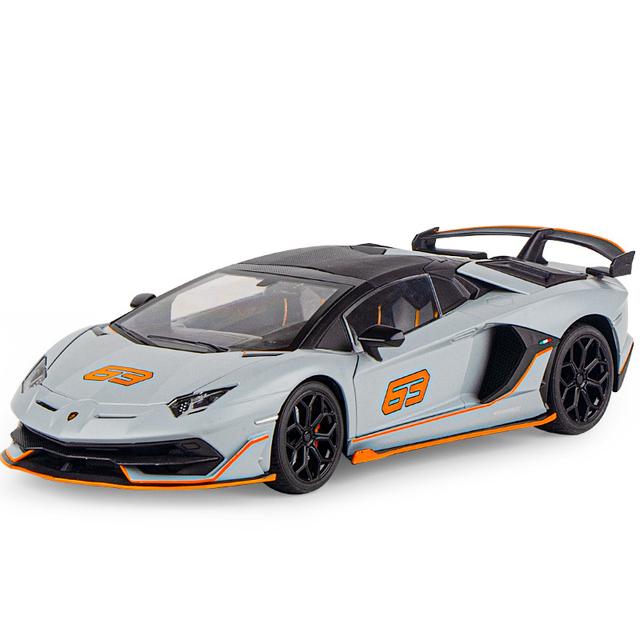 Новая 1/18 Aventadors SVJ 63 литая гоночная модель автомобиля литые металлические игрушечные спортивные транспортные средства модель автомобиля звук и свет имитация детские подарки серый
Новая 1/18 Aventadors SVJ 63 литая гоночная модель автомобиля литые металлические игрушечные спортивные транспортные средства модель автомобиля звук и свет имитация детские подарки серый
