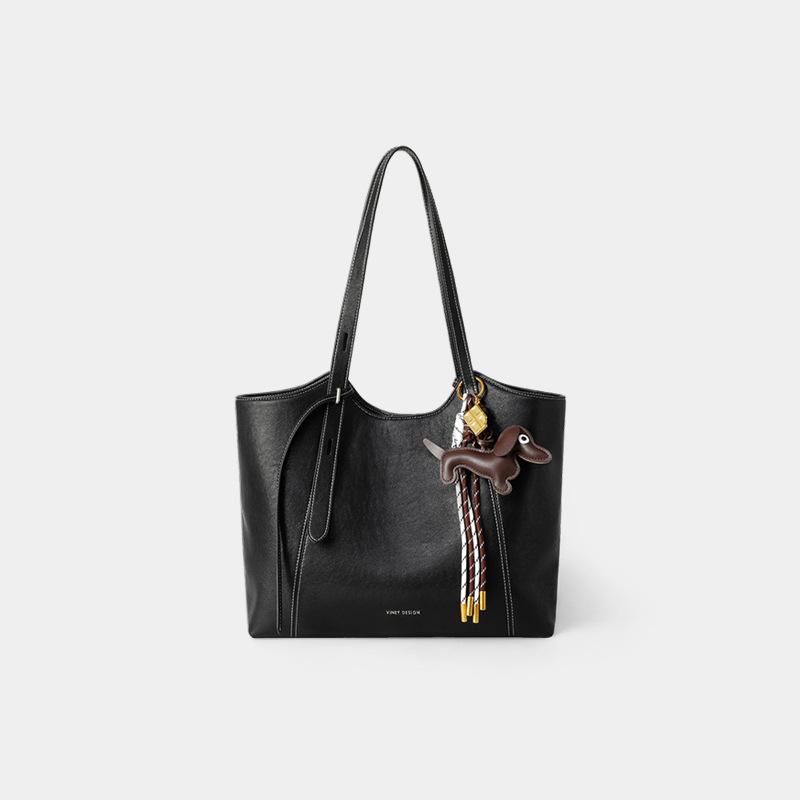 Tote bag women s new women s bag leather underarm shoulder bag large capacity commuter messenger bag
Tote bag women s new women s bag leather underarm shoulder bag large capacity commuter messenger bag