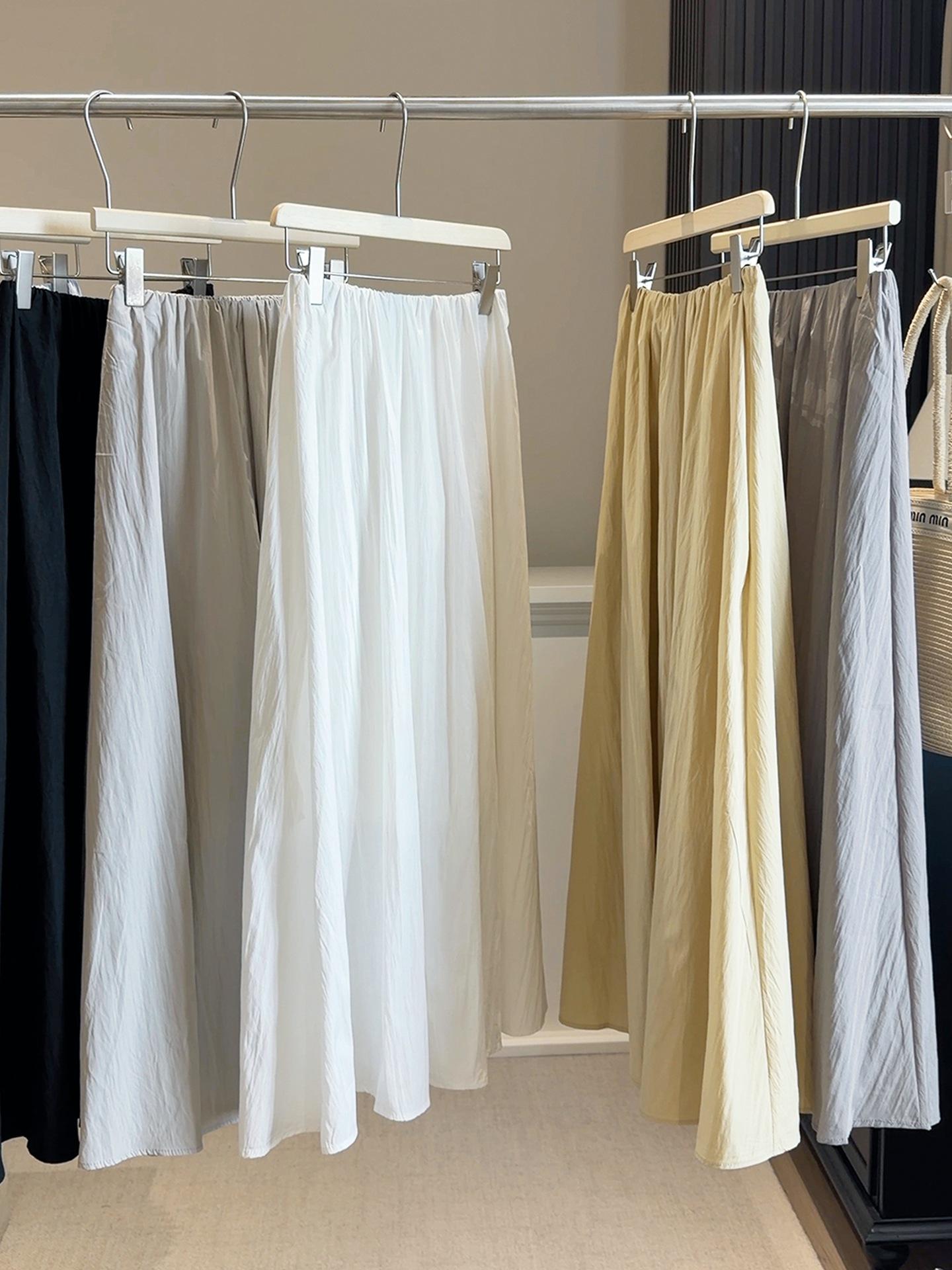 Women s Pleated A-line Skirt: High Waist, Slimming, Versatile Spring/Summer Wear One Size білий
Women s Pleated A-line Skirt: High Waist, Slimming, Versatile Spring/Summer Wear One Size білий