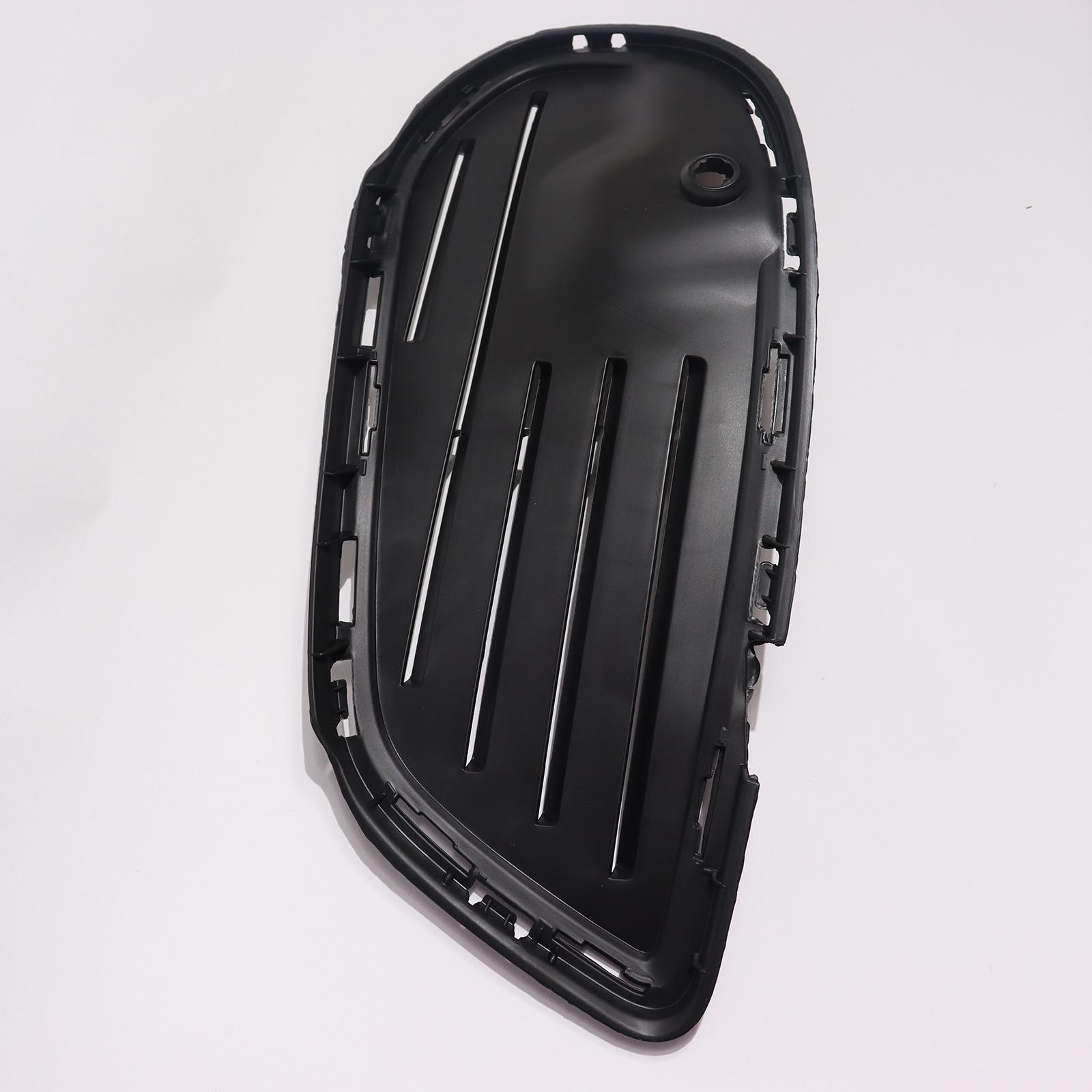 Mercedes-Benz C-Class Right Fog Light Grille Bumper Decorative Panel A2058854123 Tanfuer
Mercedes-Benz C-Class Right Fog Light Grille Bumper Decorative Panel A2058854123 Tanfuer