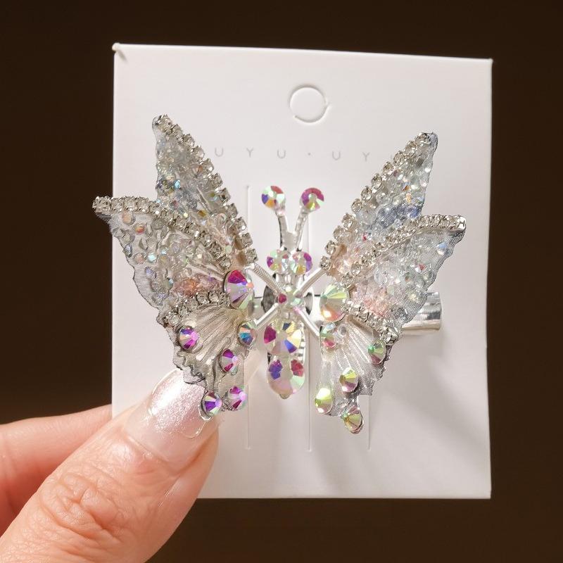 Girl Hair Clip New Style Moving Butterfly Super Fairy Hair Clip Headpiece Korean Edition Women s Forehead Hairclip
Girl Hair Clip New Style Moving Butterfly Super Fairy Hair Clip Headpiece Korean Edition Women s Forehead Hairclip