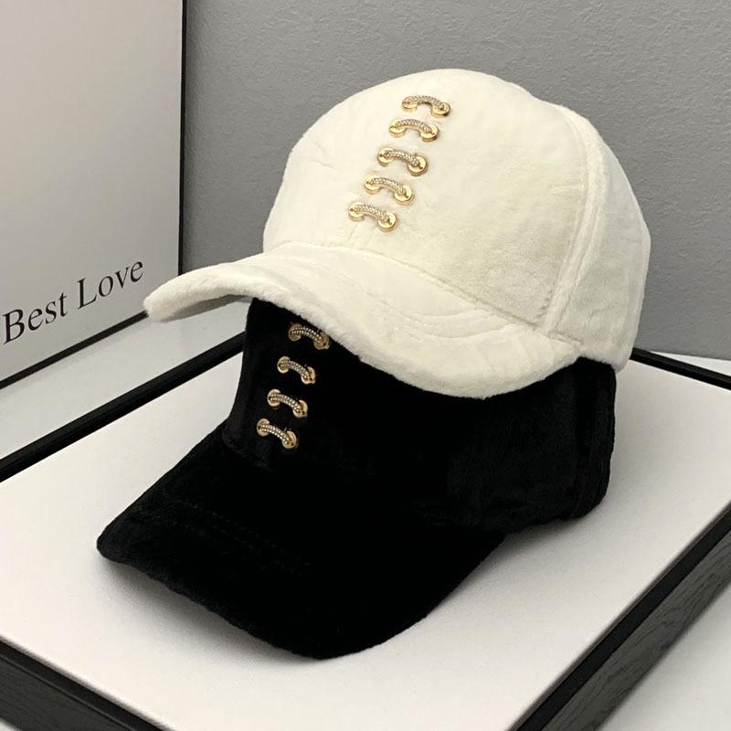 Hat female autumn and winter rhinestone cap suitable for big round face baseball cap rabbit hair warm face small and versatile head circumference 55-59CM adjustable
Hat female autumn and winter rhinestone cap suitable for big round face baseball cap rabbit hair warm face small and versatile head circumference 55-59CM adjustable