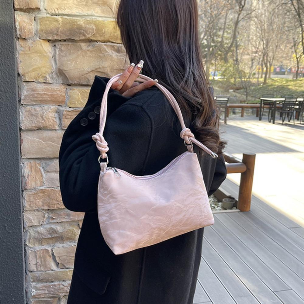 Handbag Dark Fringe Bag Large Capacity Single Shoulder Bag Simple PU Leather Bag Unisex чорний
Handbag Dark Fringe Bag Large Capacity Single Shoulder Bag Simple PU Leather Bag Unisex чорний