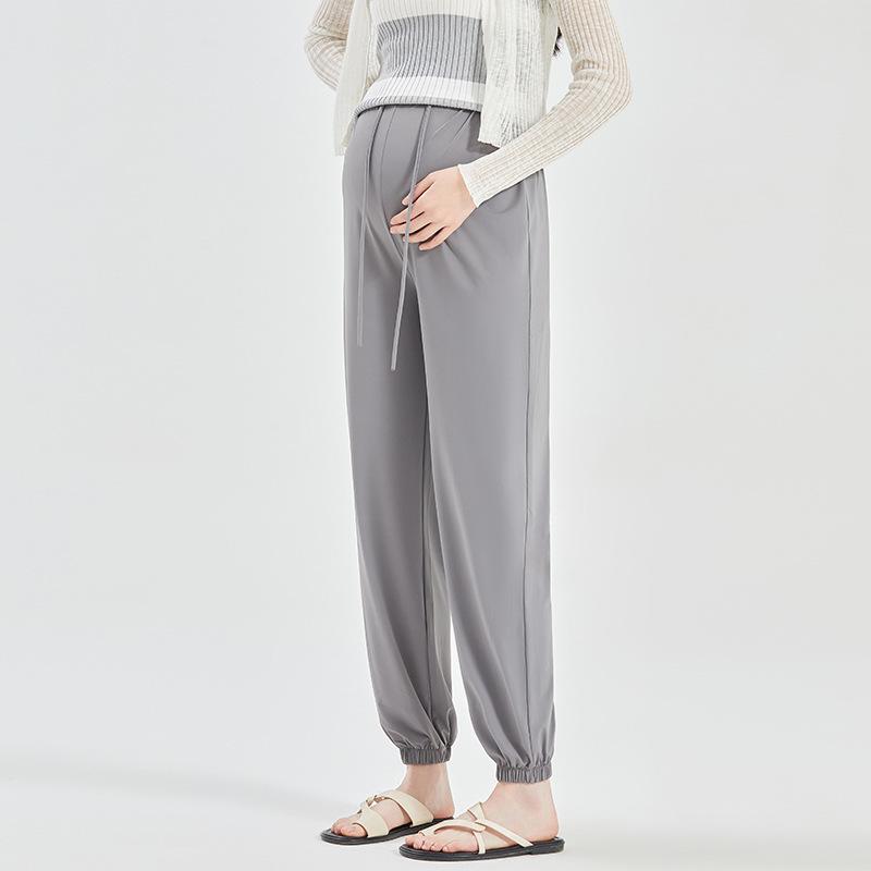 Брюки для беременных летние тонкие верхняя одежда без поддержки прямые брюки широкие брюки ледяной шелк солнцезащитные женские большого размера повседневная летняя одежда XXL(150-170)
Брюки для беременных летние тонкие верхняя одежда без поддержки прямые брюки широкие брюки ледяной шелк солнцезащитные женские большого размера повседневная летняя одежда XXL(150-170)