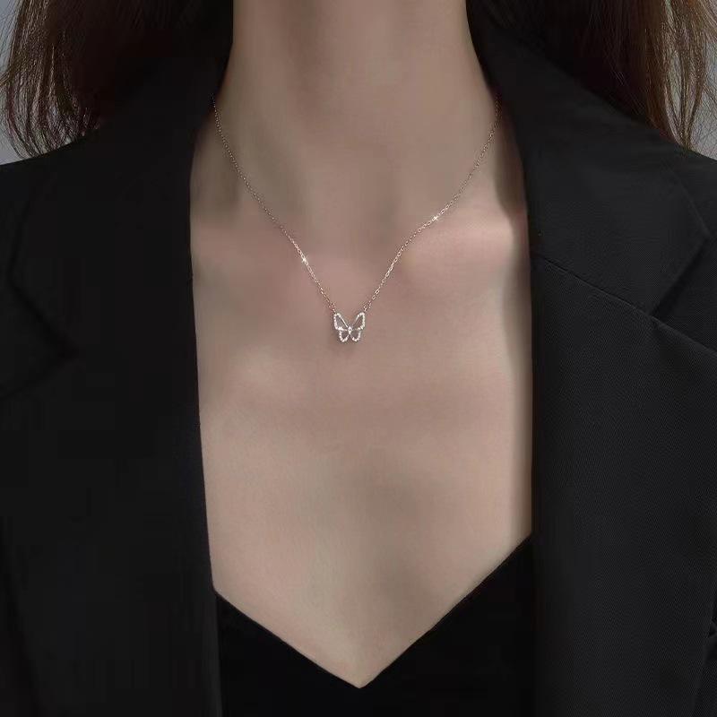 Butterfly Necklace for Women - Summer Light Luxury Clavicle Chain, New 2023 Fairy Style Gift for Girlfriend
Butterfly Necklace for Women - Summer Light Luxury Clavicle Chain, New 2023 Fairy Style Gift for Girlfriend