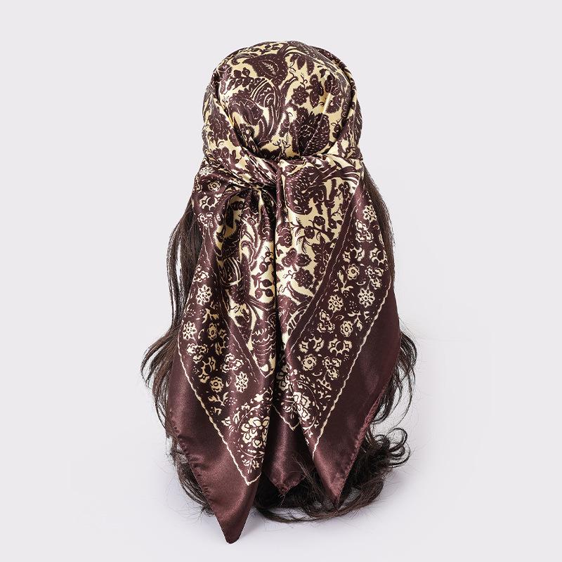 Women s Versatile 90 Silk Scarf: Decorative Print, Sun Protection, Seaside Beach Shawl, Headscarf 90x90cm
Women s Versatile 90 Silk Scarf: Decorative Print, Sun Protection, Seaside Beach Shawl, Headscarf 90x90cm
