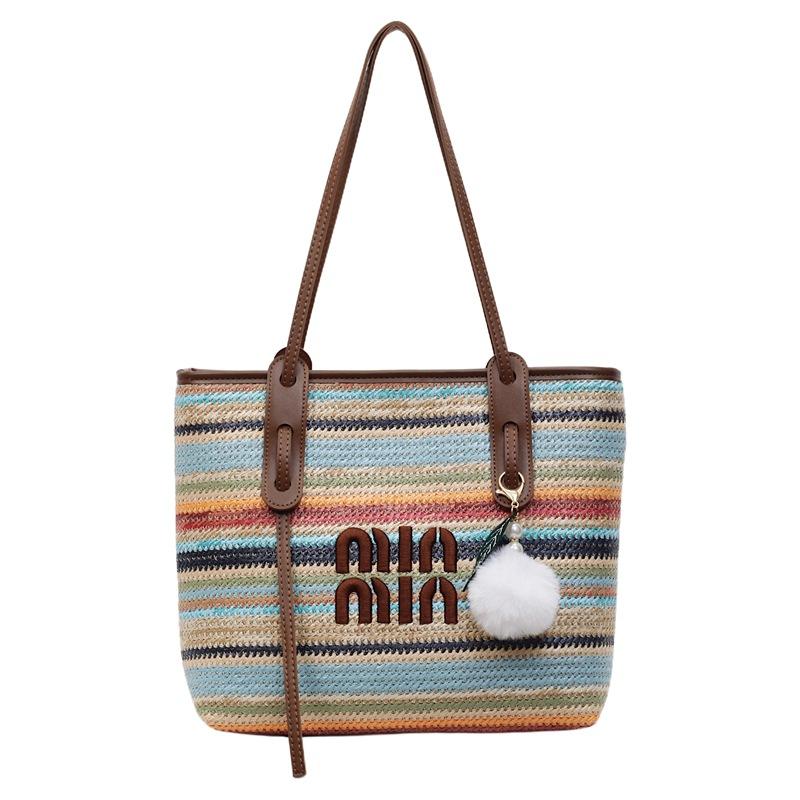 Han large-capacity tote bag women s 2026 spring new hydrogen feeling shoulder armpit bag 34*10*27
Han large-capacity tote bag women s 2026 spring new hydrogen feeling shoulder armpit bag 34*10*27