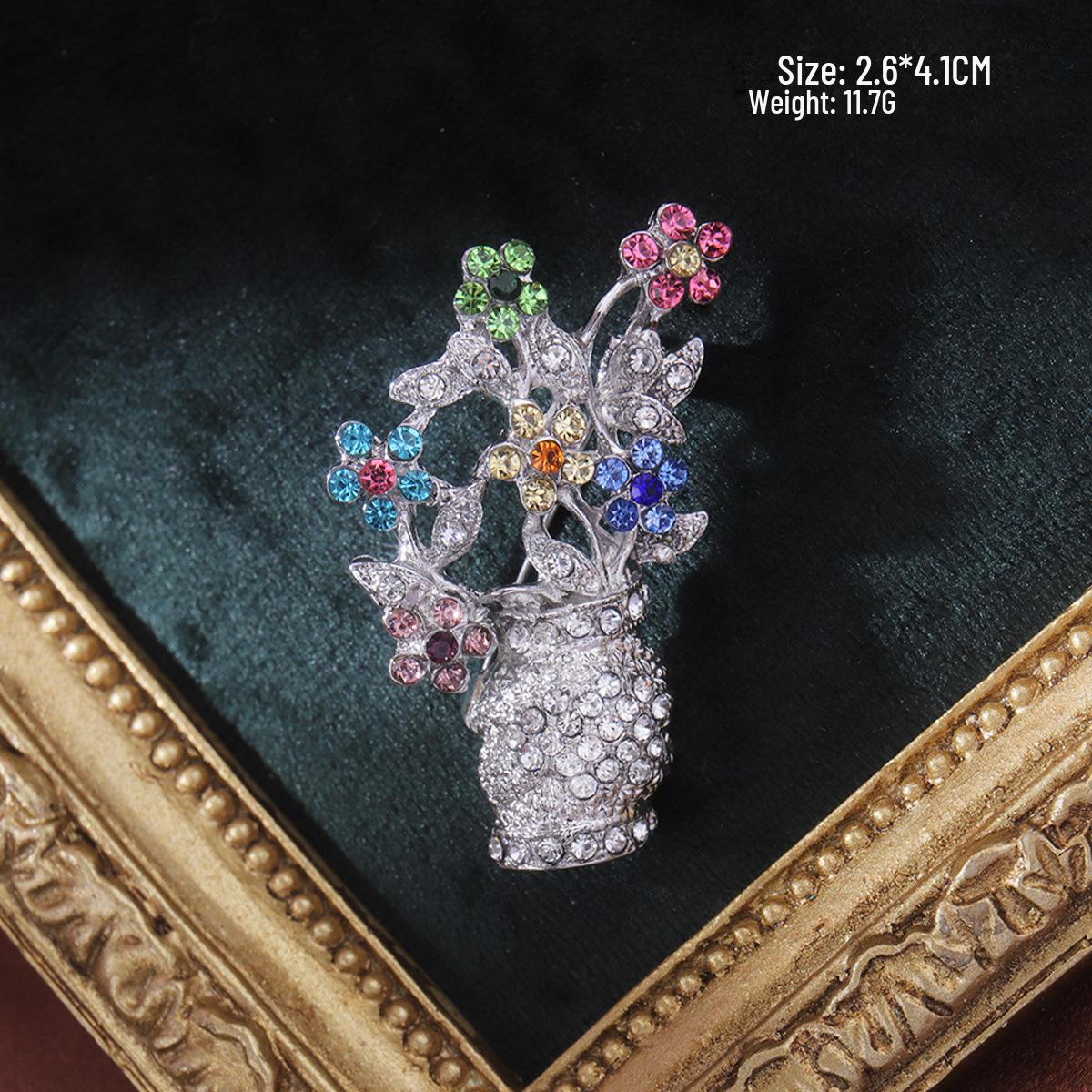 Європейська та американська ретро-барокова брошка з тваринами: Жіночий емальований аксесуар високого класу для костюма з шпильками
Європейська та американська ретро-барокова брошка з тваринами: Жіночий емальований аксесуар високого класу для костюма з шпильками