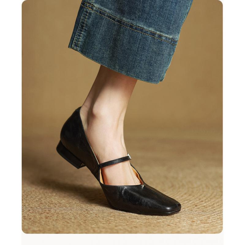 Весна профессиональные универсальные женские новые французские ретро повседневные маленькие кожаные туфли женские с мелким вырезом и пряжкой на низком каблуке для работы квадратный носок 40 чёрный
Весна профессиональные универсальные женские новые французские ретро повседневные маленькие кожаные туфли женские с мелким вырезом и пряжкой на низком каблуке для работы квадратный носок 40 чёрный