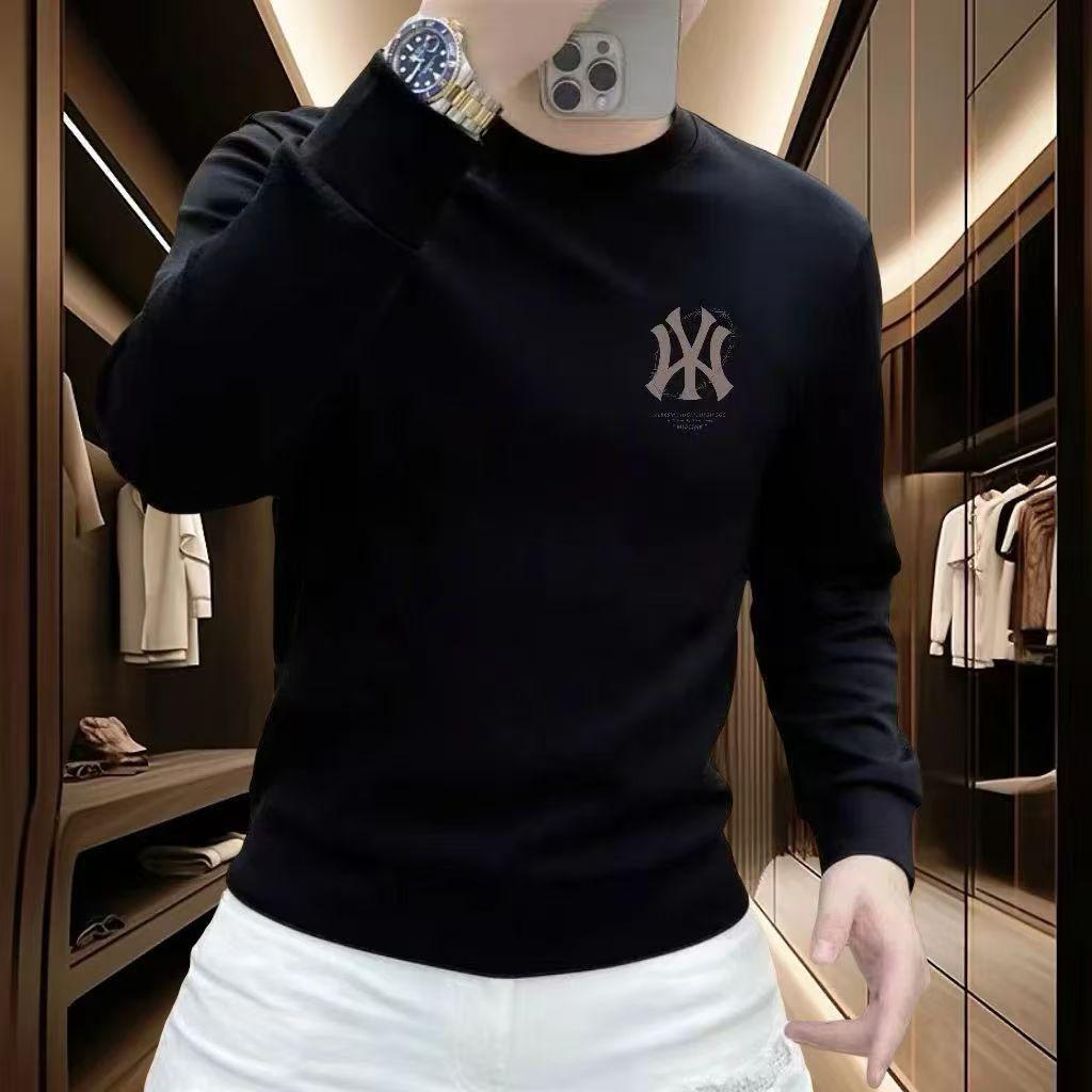 Men s Trendy Round Neck Letter Print Hoodie - Autumn/Winter Velvet Layer, Casual, Long Sleeve, Versatile Clothing XL
Men s Trendy Round Neck Letter Print Hoodie - Autumn/Winter Velvet Layer, Casual, Long Sleeve, Versatile Clothing XL