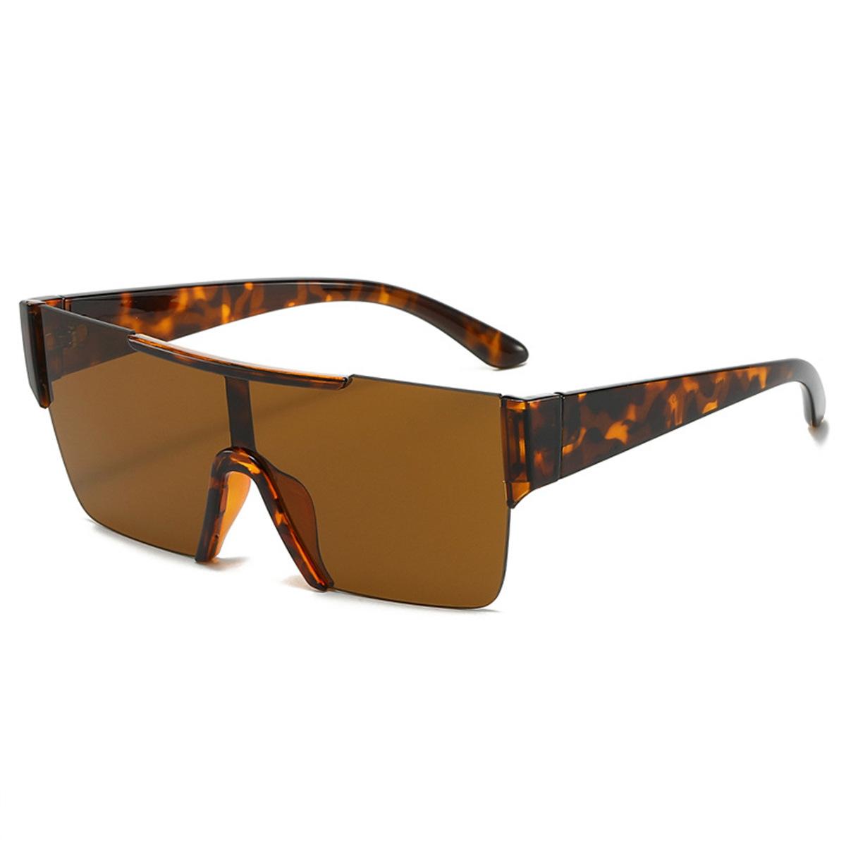 Luxury Brand Designer Flat Top Rimless Sunglasses Women For Men Vintage Popular Sun Glasses Punk Outdoor Oversized Eyeglasses UV
Luxury Brand Designer Flat Top Rimless Sunglasses Women For Men Vintage Popular Sun Glasses Punk Outdoor Oversized Eyeglasses UV