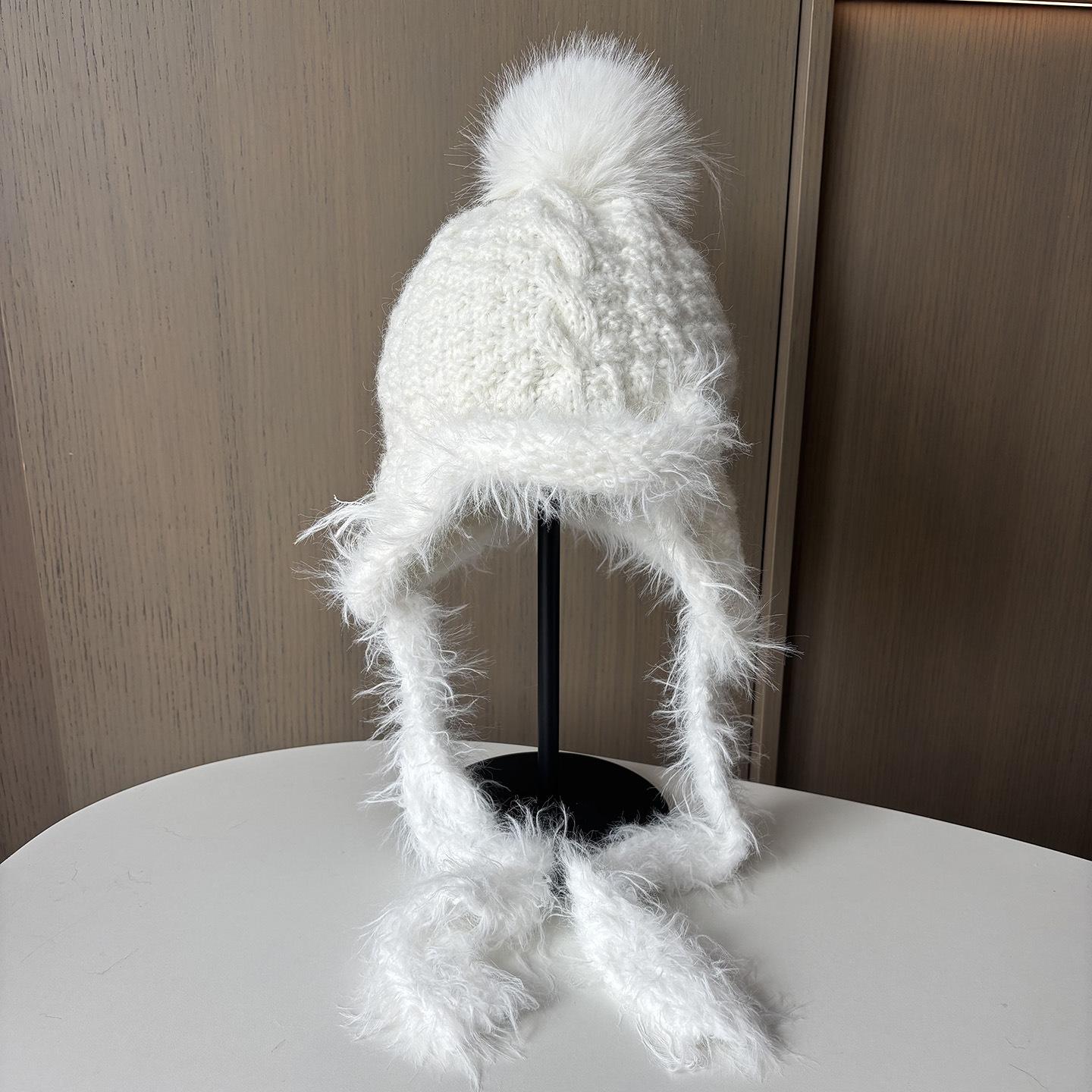 Atmosphere Warm Plush Knitted Hat Female Ins Blogger With Age Reducing Ear Protector Wool Hat M(56-58cm) молоко, білий колір
Atmosphere Warm Plush Knitted Hat Female Ins Blogger With Age Reducing Ear Protector Wool Hat M(56-58cm) молоко, білий колір