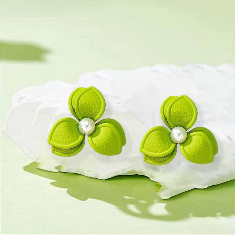 Fresh and sweet versatile new flower stud earrings simple commuting temperament retro elegant pearl stud earrings світло-зелений колір
Fresh and sweet versatile new flower stud earrings simple commuting temperament retro elegant pearl stud earrings світло-зелений колір