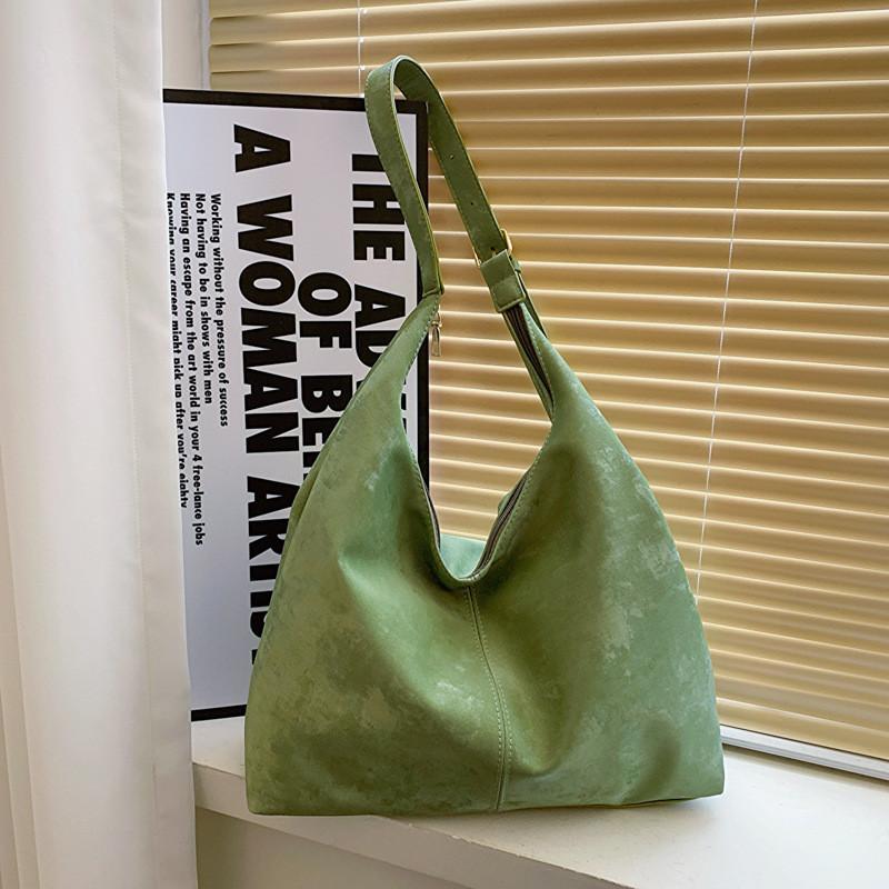 Elegant Black Pink Beige Green Tote Bag Medium Size With Magnetic Snap зелений
Elegant Black Pink Beige Green Tote Bag Medium Size With Magnetic Snap зелений