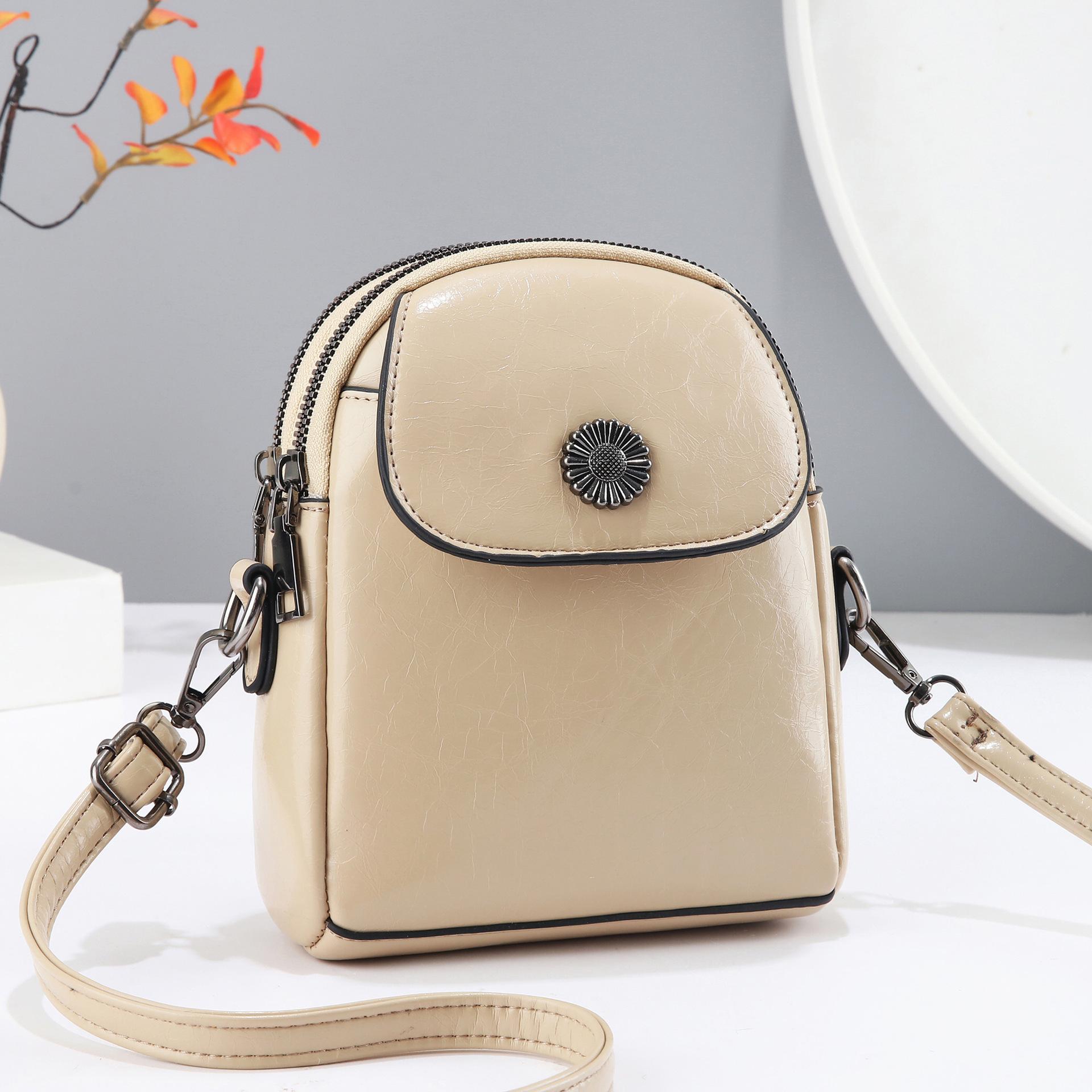 New Retro Oil Wax Leather Women s Crossbody Bag, Simple Double-layer Zipper Phone Bag, Solid Color Flip Shoulder Bag хакі
New Retro Oil Wax Leather Women s Crossbody Bag, Simple Double-layer Zipper Phone Bag, Solid Color Flip Shoulder Bag хакі