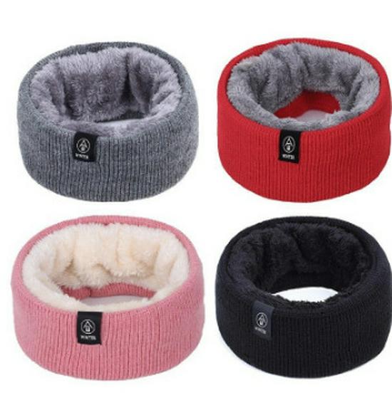 Unisex Winter Fleece-lined Snood: Warm Cycling Scarf & Fashionable Neck Warmer
Unisex Winter Fleece-lined Snood: Warm Cycling Scarf & Fashionable Neck Warmer