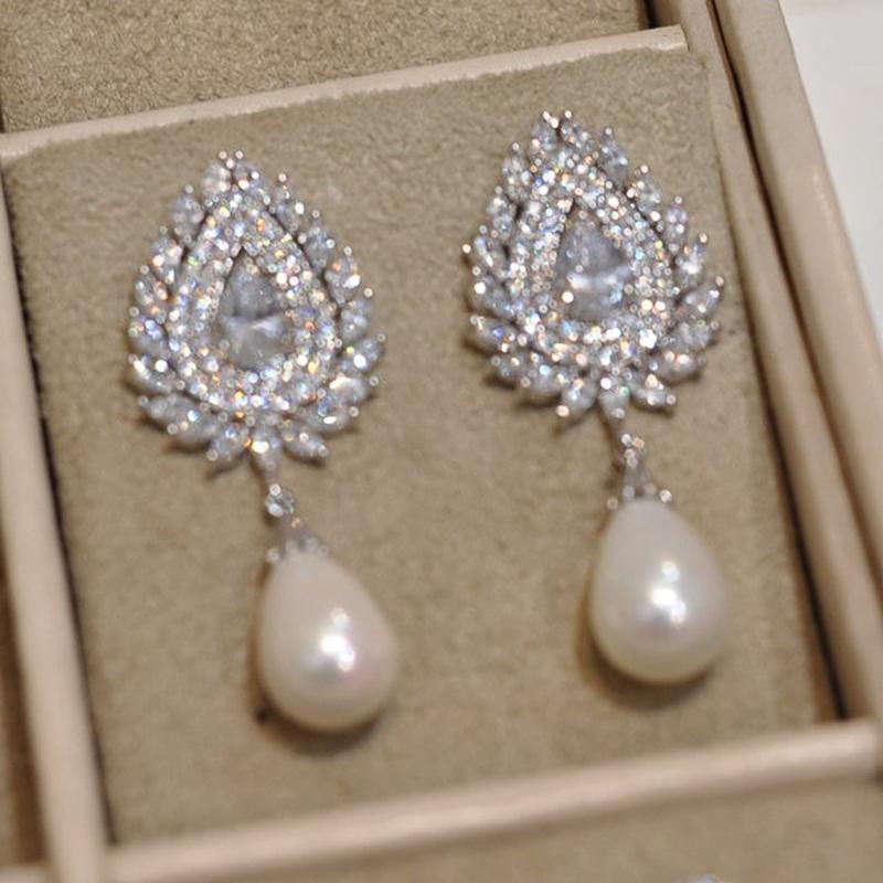 Huitan Full Bling Iced Out Bride Wedding Dangle Earrings Copper Color Temperament Elegant Women s Ear Accessories Trendy Zircon
Huitan Full Bling Iced Out Bride Wedding Dangle Earrings Copper Color Temperament Elegant Women s Ear Accessories Trendy Zircon