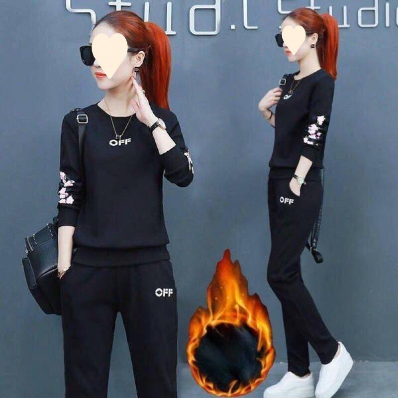 Thick Velvet Sports Suit Women s Autumn and Winter Sportswear Fashionable Casual Loose Slimming Sweatshirt Two-piece Set 3XL чорний
Thick Velvet Sports Suit Women s Autumn and Winter Sportswear Fashionable Casual Loose Slimming Sweatshirt Two-piece Set 3XL чорний