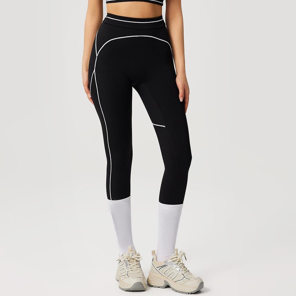 AL0 High-Waisted Butt-Lifting Color Block Yoga Pants for Women - Slimming European and American Style M чорний
AL0 High-Waisted Butt-Lifting Color Block Yoga Pants for Women - Slimming European and American Style M чорний