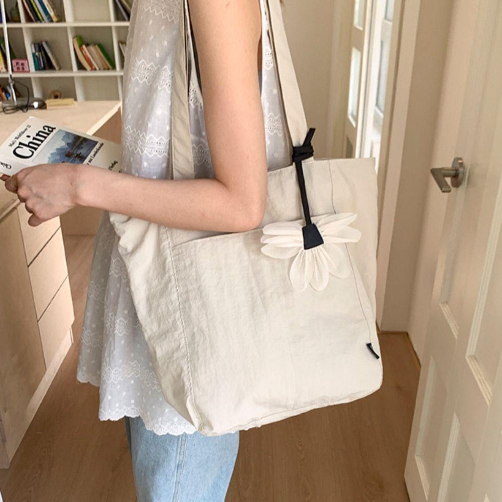 Korean Style Nylon Shoulder Bag Waterproof Handbag Sweet Tote Bag Office Worker бежевий
Korean Style Nylon Shoulder Bag Waterproof Handbag Sweet Tote Bag Office Worker бежевий