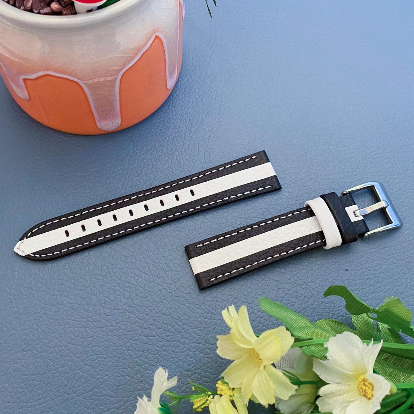 For Garmin Forerunner 245/Forerunner 245 Music Fashionable Color Splicing Watch Strap Adjustable Cowhide Leather Band (20mm) Black/White
For Garmin Forerunner 245/Forerunner 245 Music Fashionable Color Splicing Watch Strap Adjustable Cowhide Leather Band (20mm) Black/White