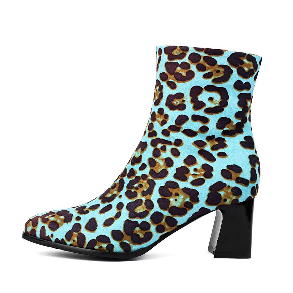 Fashion 2025 Autumn High Heels Ankle Boots Plus Size Leopard Women Boots Retro Pointed Ladies Shoes Side Zipper Booties Botas De Mujer 35
Fashion 2025 Autumn High Heels Ankle Boots Plus Size Leopard Women Boots Retro Pointed Ladies Shoes Side Zipper Booties Botas De Mujer 35