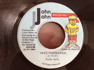 7-дюймовая пластинка TURBO BELLY - Истинное вдохновение NONE John John Recor 1994 Ямайка Регги, Ска и Даб Б/У
7-дюймовая пластинка TURBO BELLY - Истинное вдохновение NONE John John Recor 1994 Ямайка Регги, Ска и Даб Б/У