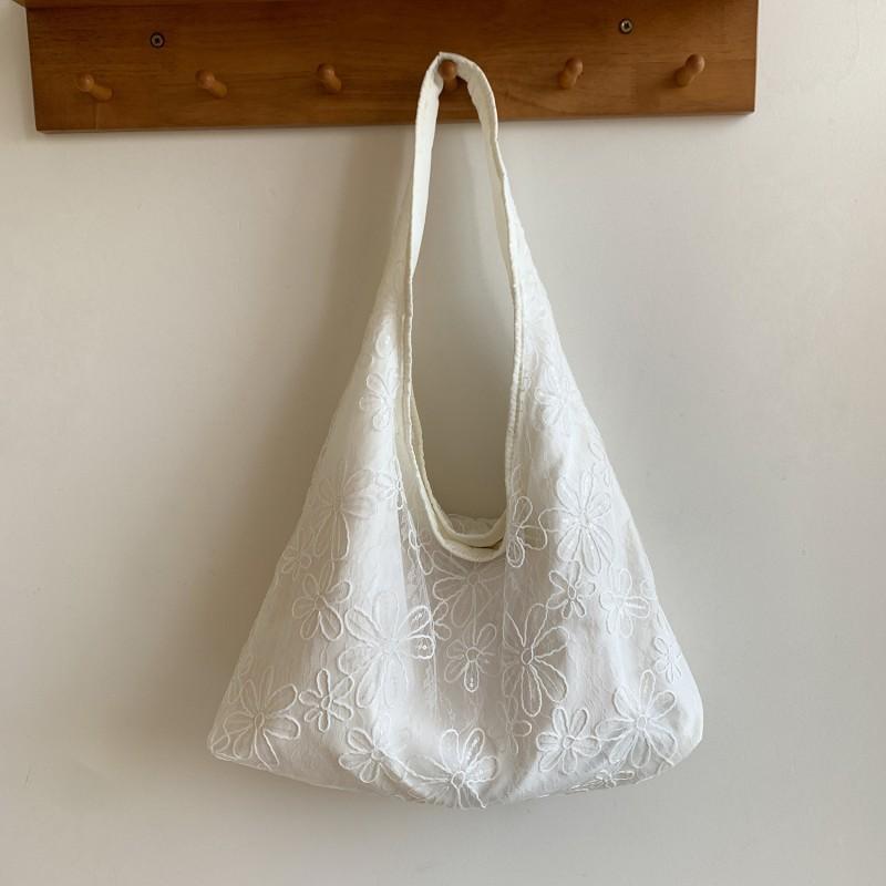 2026 Korean Fresh Embroidery One-shoulder Tote Bag Women Large-capacity Literary Casual Commuting Underarm белый
2026 Korean Fresh Embroidery One-shoulder Tote Bag Women Large-capacity Literary Casual Commuting Underarm белый