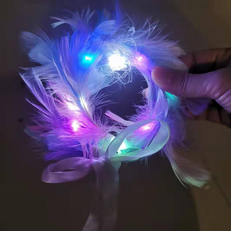 1 шт. Венок из перьев Сверкающий венок из гусиного пуха Аксессуар для волос Светодиодная светящаяся повязка на голову Обруч для волос Светящийся
1 шт. Венок из перьев Сверкающий венок из гусиного пуха Аксессуар для волос Светодиодная светящаяся повязка на голову Обруч для волос Светящийся