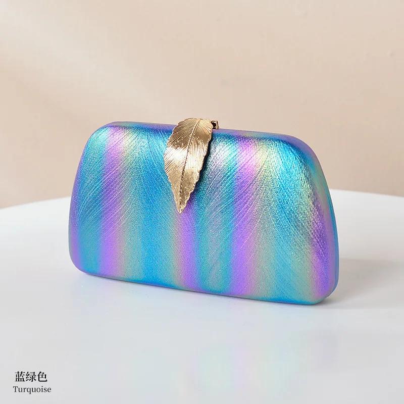 Gradient PU Evening Clutch Bag Ladies Handbag Party Purse for Bridal Metal Leaf Lock Shoulder Bag Fashion Luxury Banquet Bags бирюзовый
Gradient PU Evening Clutch Bag Ladies Handbag Party Purse for Bridal Metal Leaf Lock Shoulder Bag Fashion Luxury Banquet Bags бирюзовый