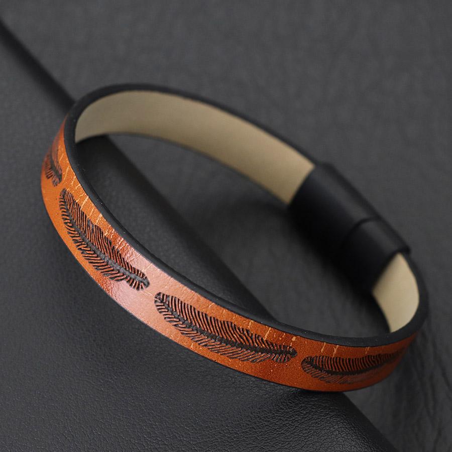 Punk Men Leather Bracelet Detachable Magnet Buckle Bangle Hiphop Feather Braclet Gifts For Him Leisure Pulseria Accessoris Joias
Punk Men Leather Bracelet Detachable Magnet Buckle Bangle Hiphop Feather Braclet Gifts For Him Leisure Pulseria Accessoris Joias