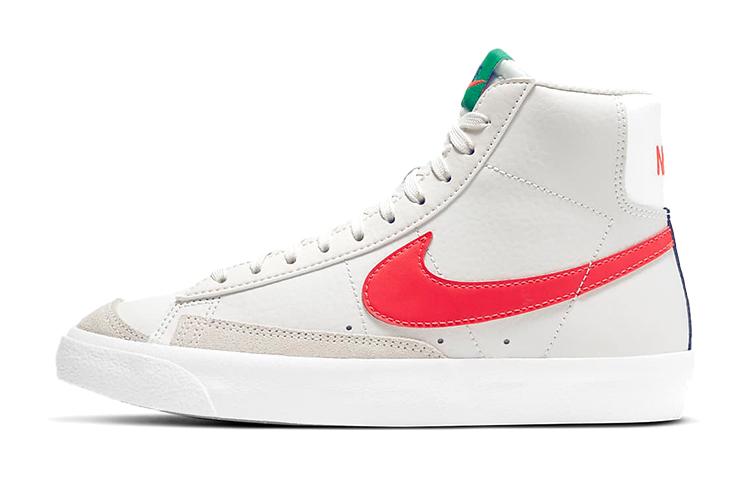 Nike Blazer Mid 77 GS Platinum Tint Bright Crimson DA4086-004 36
Nike Blazer Mid 77 GS Platinum Tint Bright Crimson DA4086-004 36
