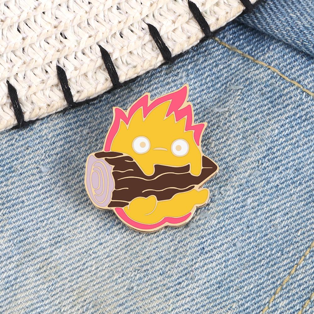 Эмалированные булавки Fire Demon Calcifer, милые волшебные огненные эльфы, дрова, броши в стиле аниме, значки, булавка на лацкан, рубашка, ювелирное изделие, подарок для друзей
Эмалированные булавки Fire Demon Calcifer, милые волшебные огненные эльфы, дрова, броши в стиле аниме, значки, булавка на лацкан, рубашка, ювелирное изделие, подарок для друзей
