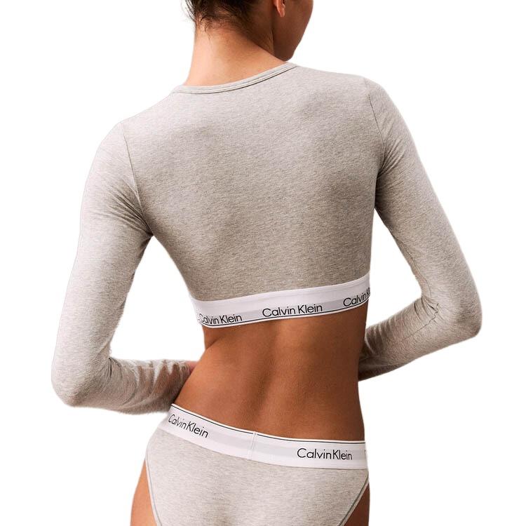 Calvin Klein Легкая облегающая футболка с круглым вырезом и коротким рукавом, женские топы QF8009-P7A S
Calvin Klein Легкая облегающая футболка с круглым вырезом и коротким рукавом, женские топы QF8009-P7A S
