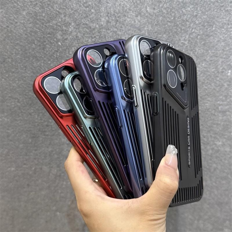 Applicable To Apple 16 Blade Breathable Phone Case IPhone 15 with Lens Film 14proMax Cool Dissipation 13 Protector Case iPhone12pro
Applicable To Apple 16 Blade Breathable Phone Case IPhone 15 with Lens Film 14proMax Cool Dissipation 13 Protector Case iPhone12pro