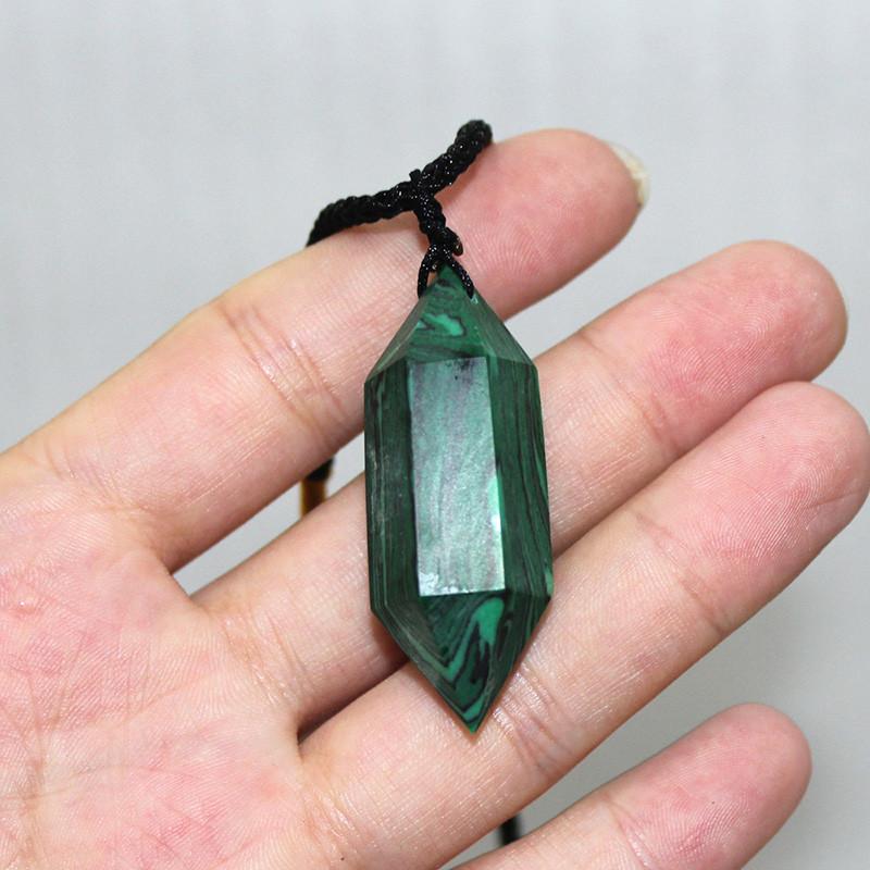 Handcrafted Malachite Crystal Necklace With Unique Natural Lines And Adjustable Chain For Wellness
Handcrafted Malachite Crystal Necklace With Unique Natural Lines And Adjustable Chain For Wellness